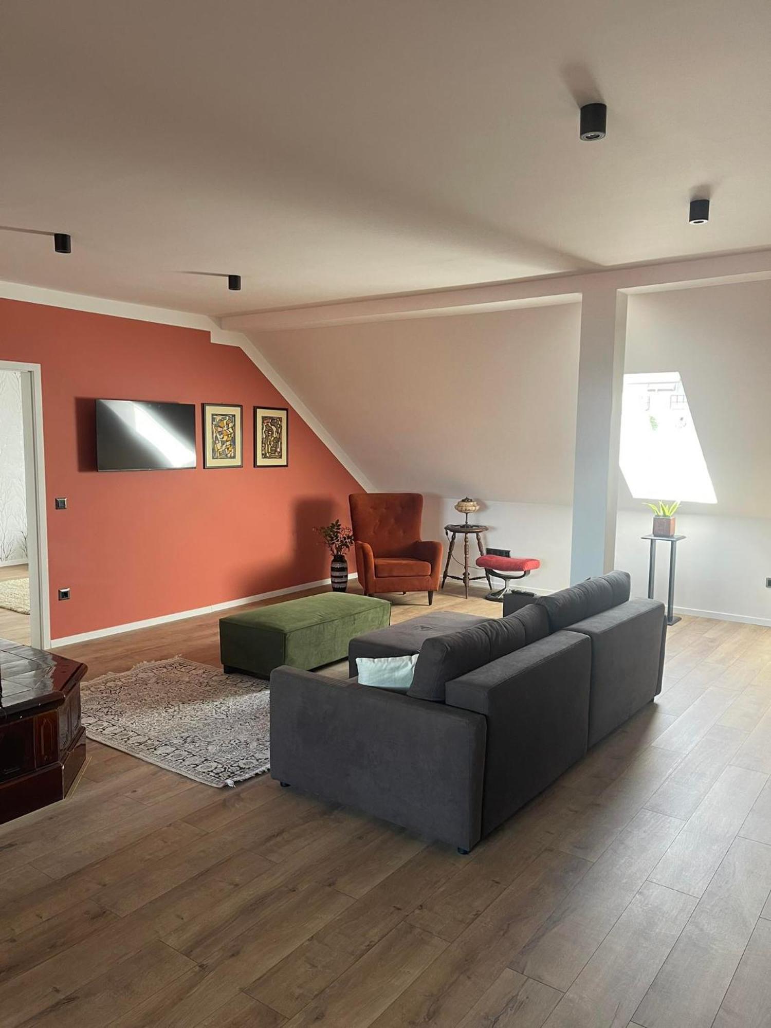 Hotello Apartmanhaz Es Panzio 절러에게르세그 외부 사진