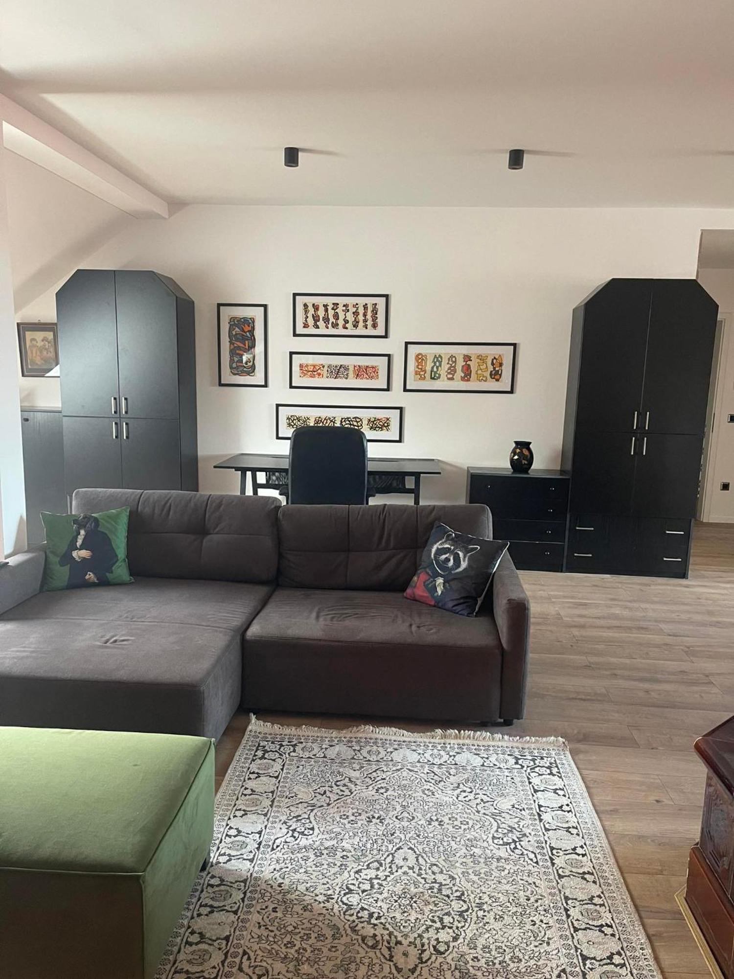 Hotello Apartmanhaz Es Panzio 절러에게르세그 외부 사진